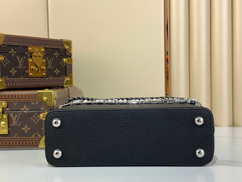 Cap m11908 17 3x9x27cm gf1_5