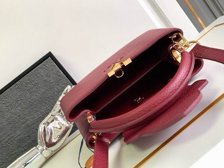 Capucines M94517 27X18X9cm YG 4色 7