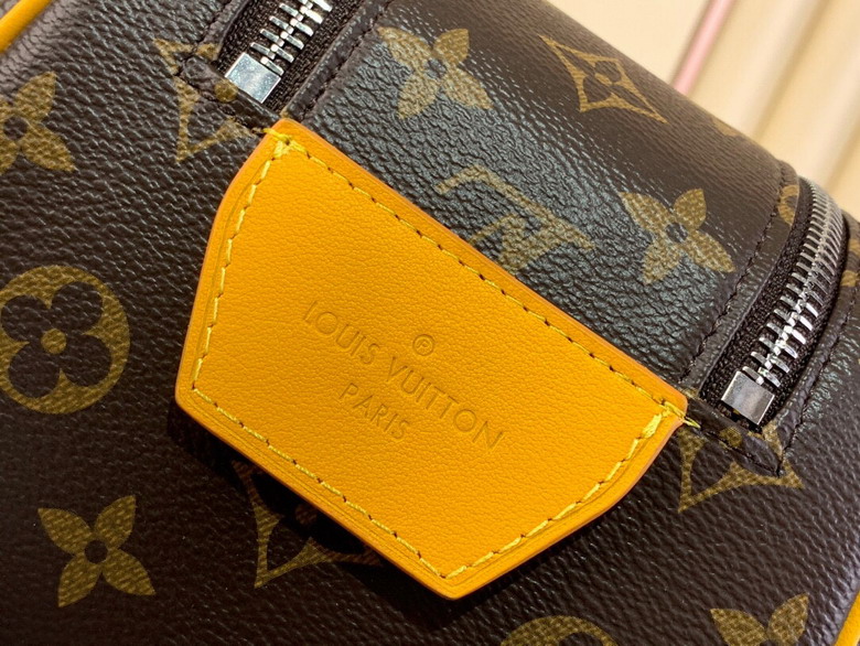 Dopp Kit m12643 15x16 5x28cm gf_5