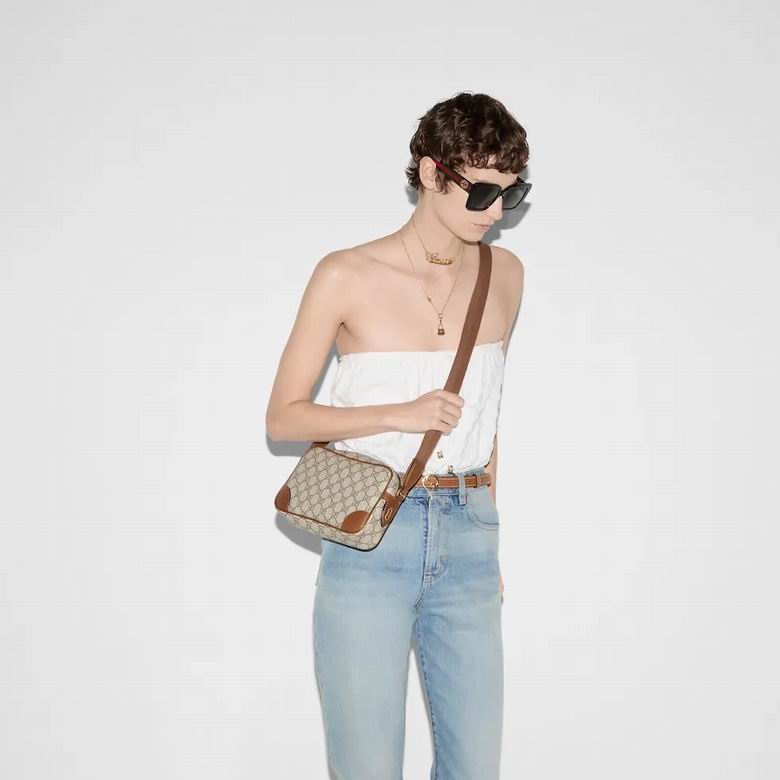 Emblem 821216 22X14X6cm MP 3