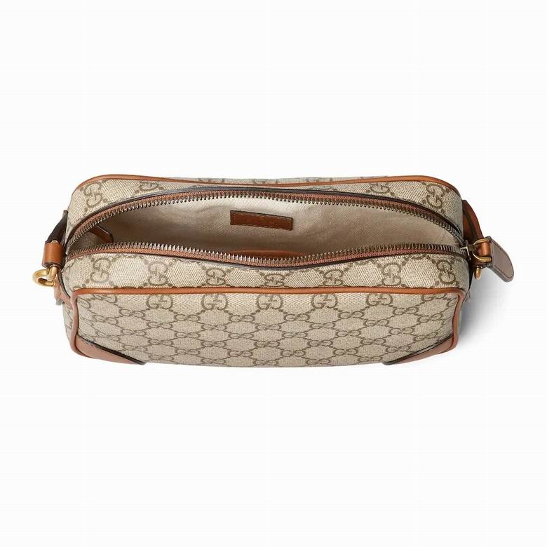 Emblem 821216 22X14X6cm MP 7