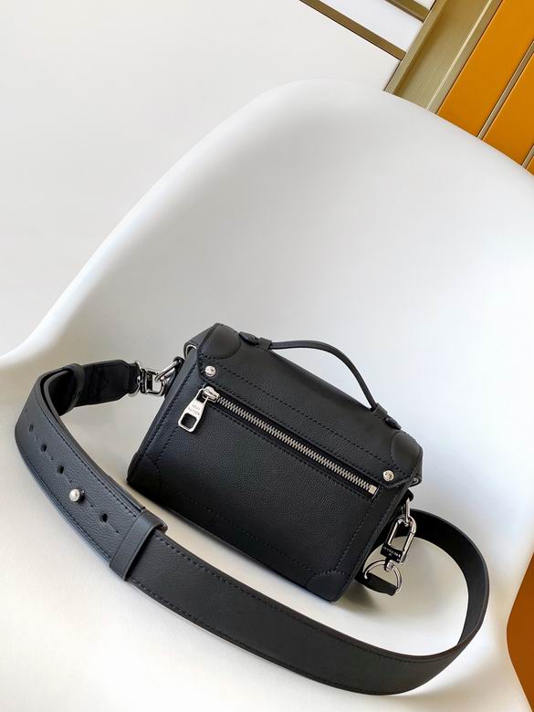 M11516 19X15X7cm WP 2