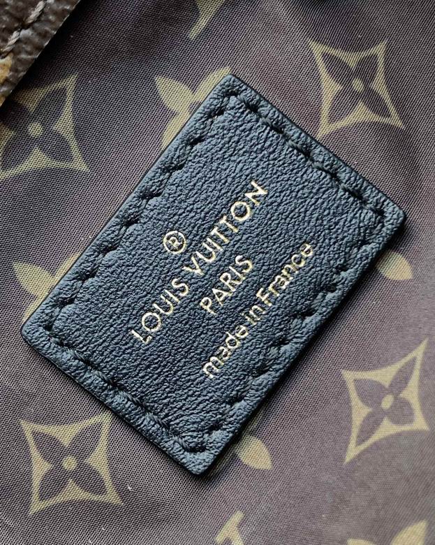 M11919 16.5X13X25cm WP 8