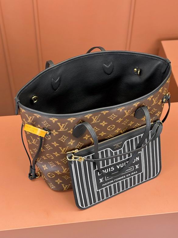 M11946 31X28X14cm YG 2