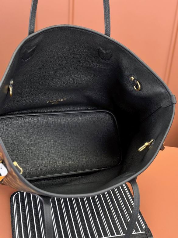 M11946 31X28X14cm YG 4