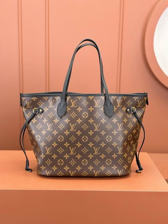 M11946 31X28X14cm YG 7