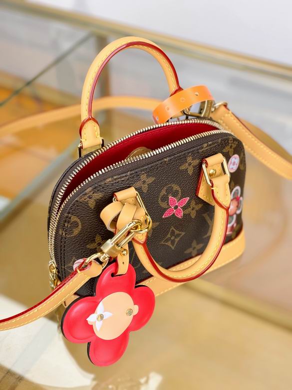 M12199 18X12X8cm YG 2