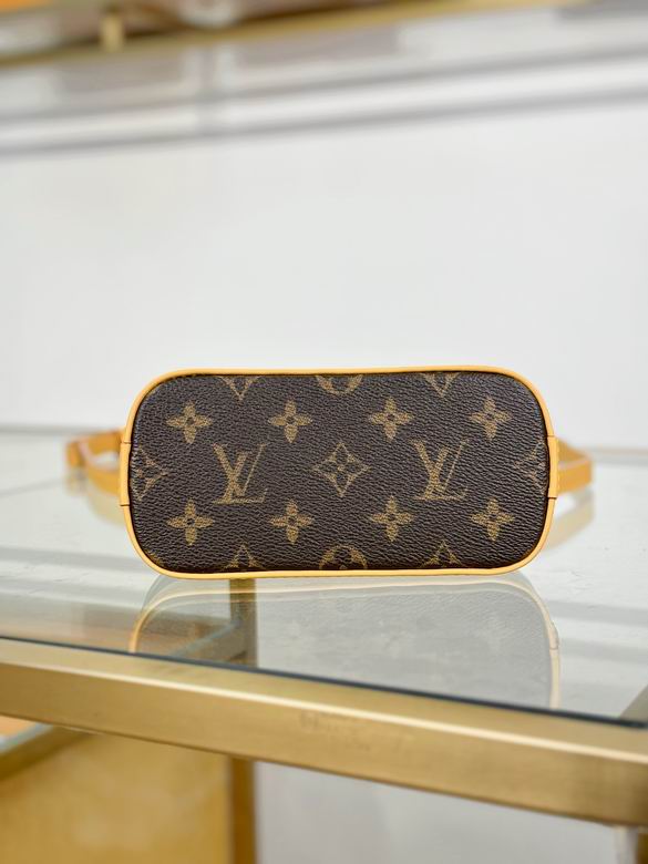 M12199 18X12X8cm YG 8