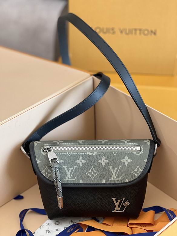 M12618 16X5X22.5cm WP 1