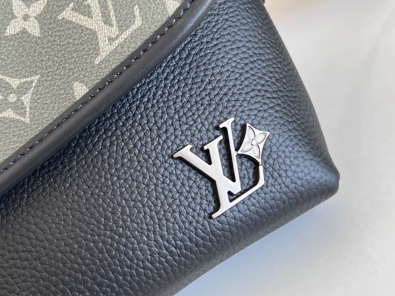 M12618 16X5X22.5cm WP 6