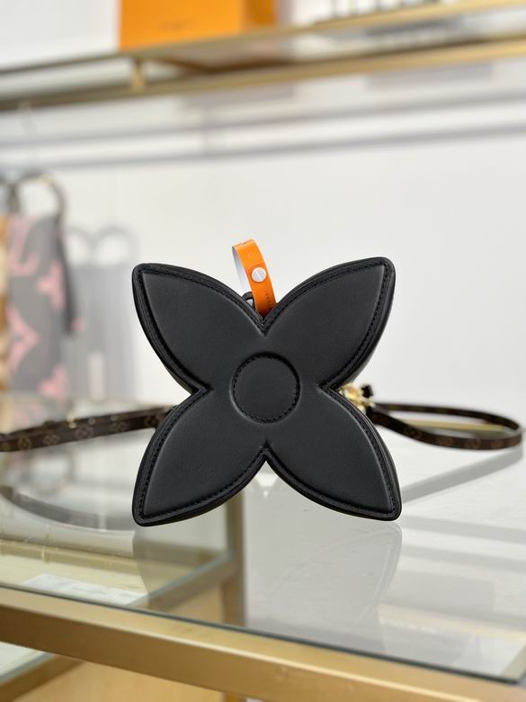 M13843 21X21X16cm YG 8