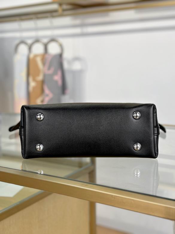 M24860 26X17X10cm YG 8