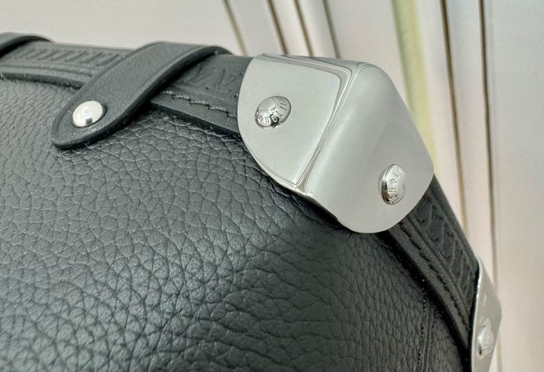 M25160 18X12.5X8cm YG 7