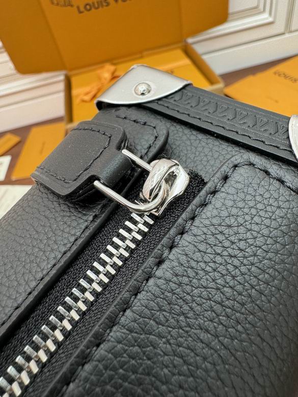 M25160 18X12.5X8cm YG 8