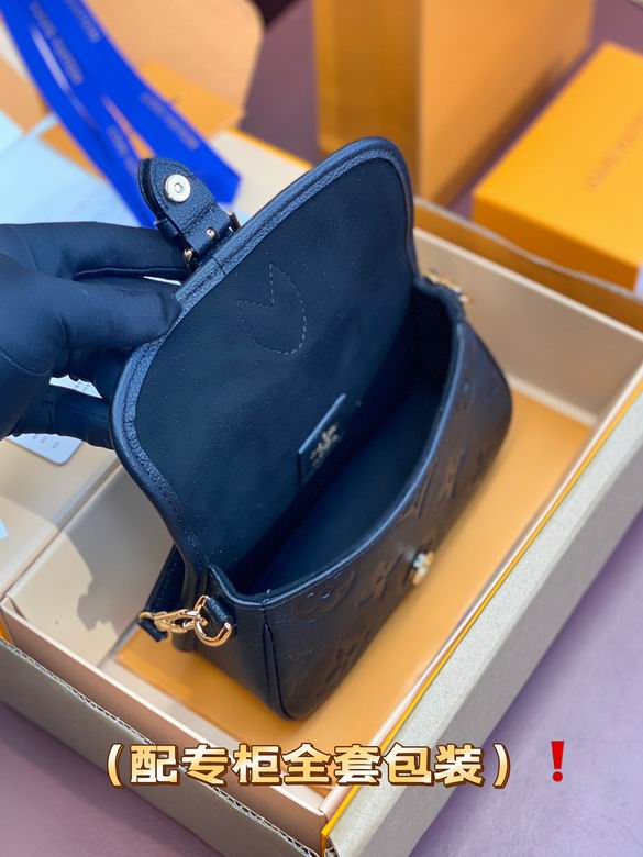 M83592 19X10.5X6cm YG 4色 5