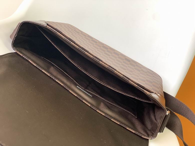 N41032 33X29X8cm YG 7