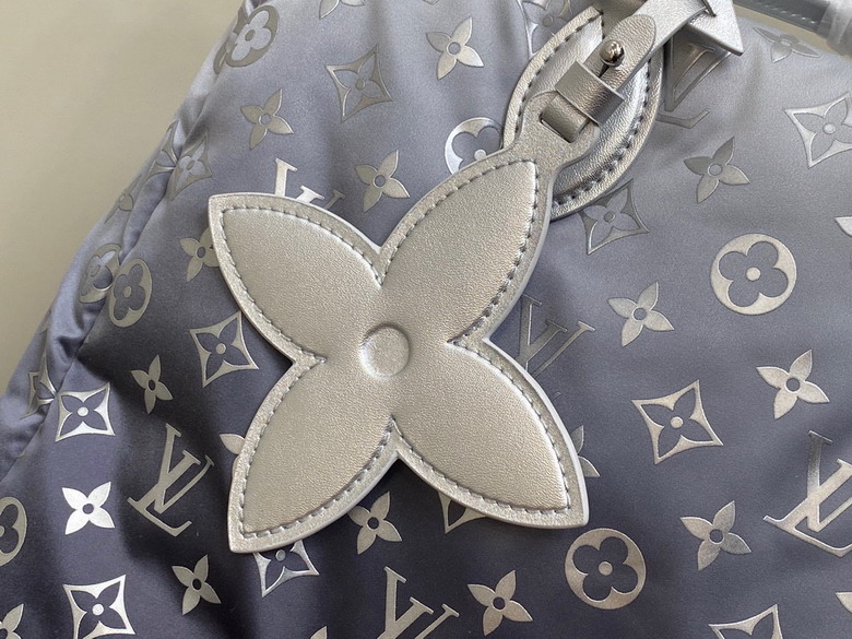 On M11847 27x14x35cm gf_5