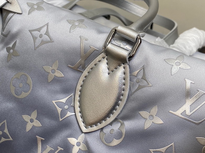 On M11847 27x14x35cm gf_6