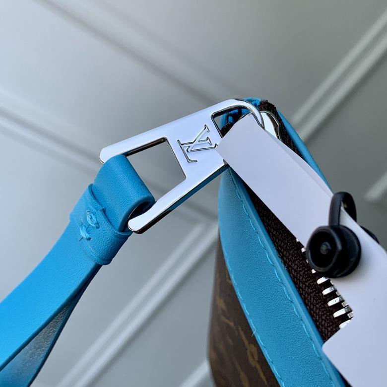 Voyage M13199 21x7 5x30cm gf_5