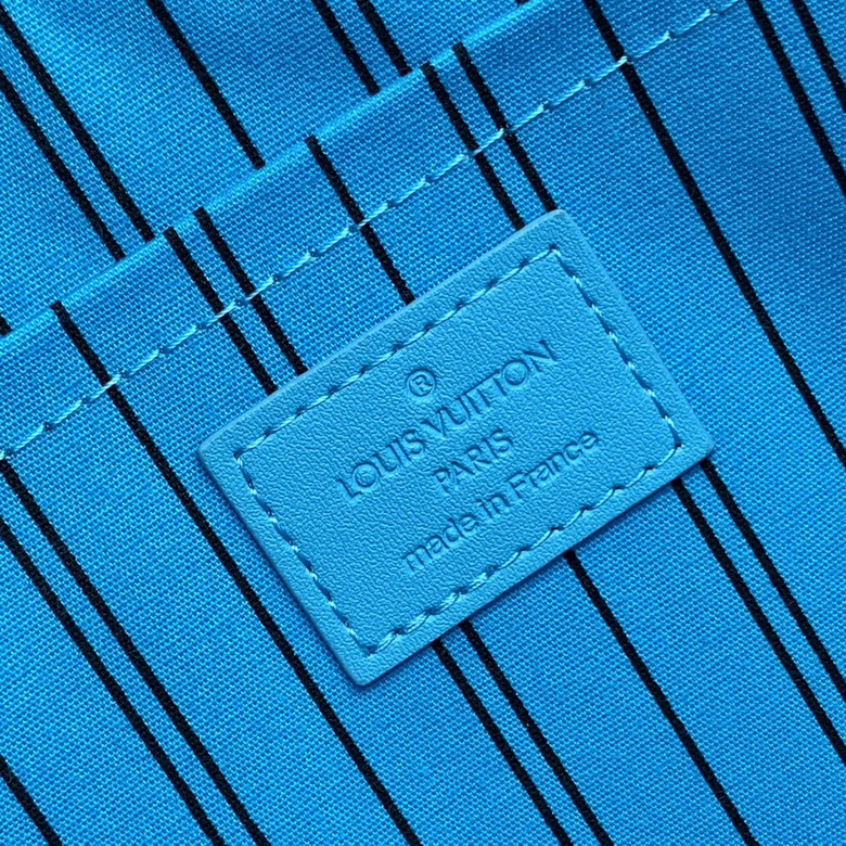 Voyage M13199 21x7 5x30cm gf_8