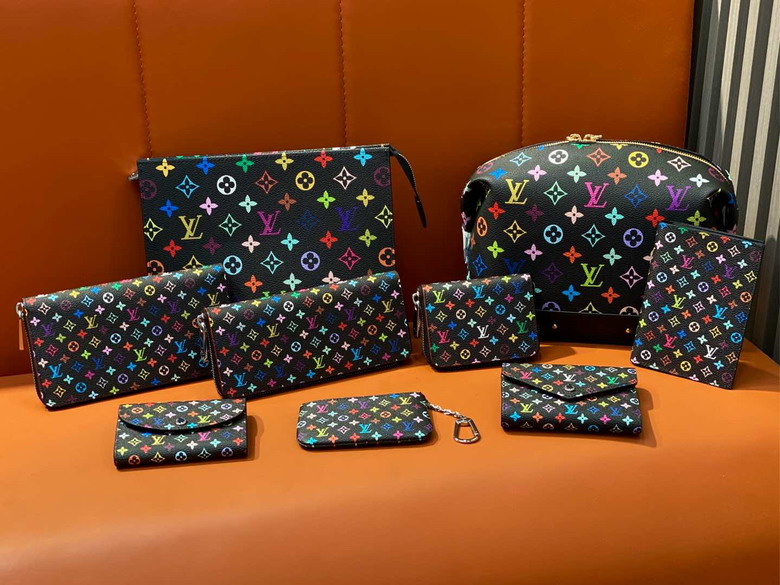 Voyage M13746 27x21x6cm gf_10