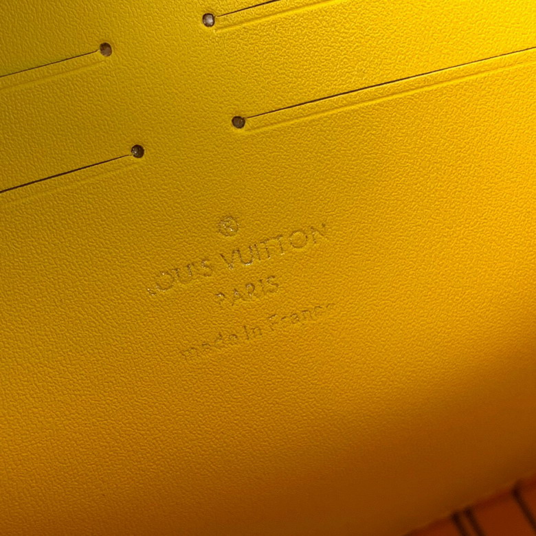 Voyage m12817 21x6x27cm gf2_9