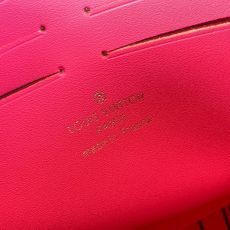 Voyage m12817 21x6x27cm gf4_8