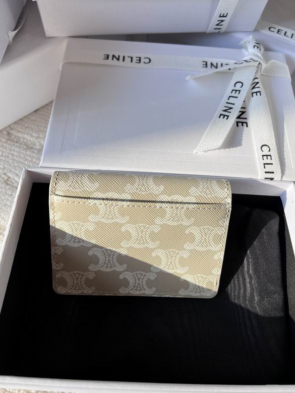 10I5832 10.5X7X1cm YG 2