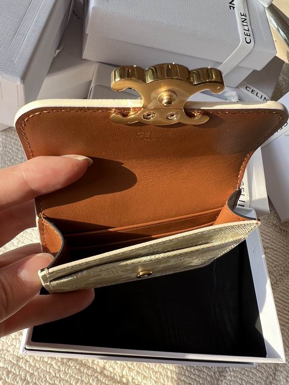 10I5832 10.5X7X1cm YG 5