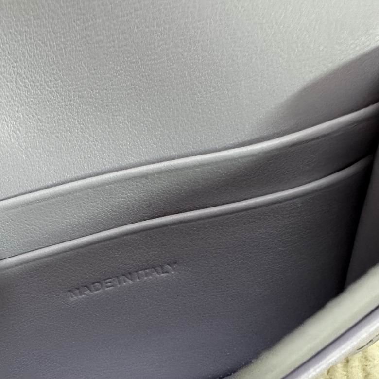 10L583 10.5X7X1cm SF 7色 25