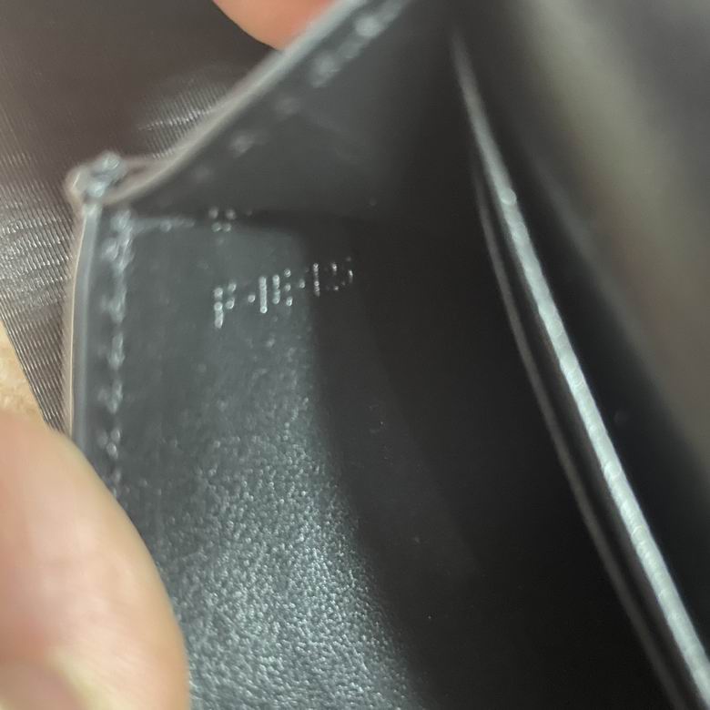 10L583 10.5X7X1cm SF 7色 8