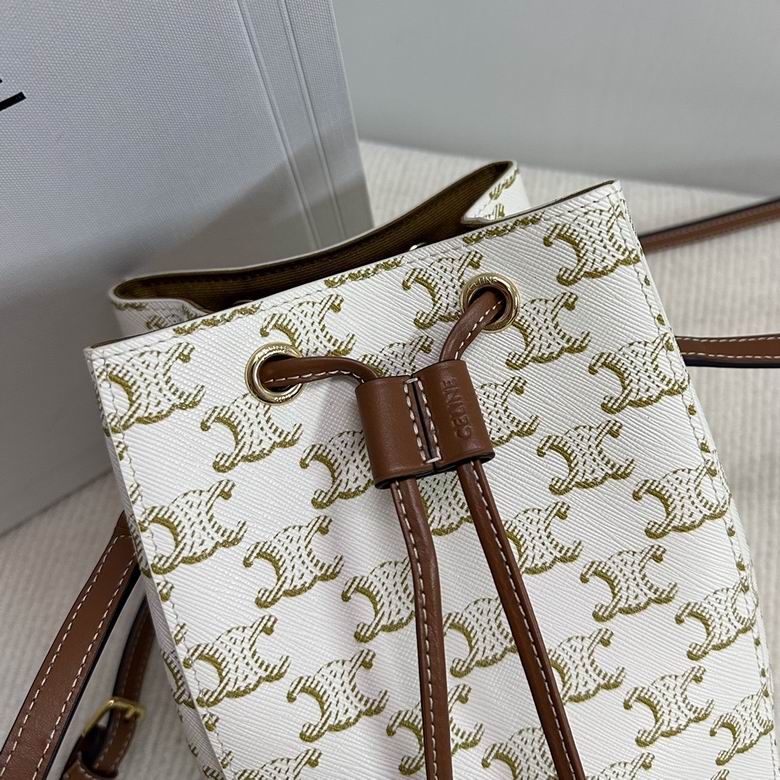 10M742 13.5X17.5X11cm SF 2色 13