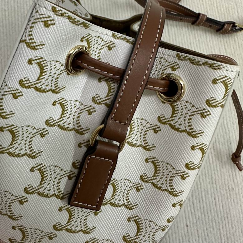 10M742 13.5X17.5X11cm SF 2色 16