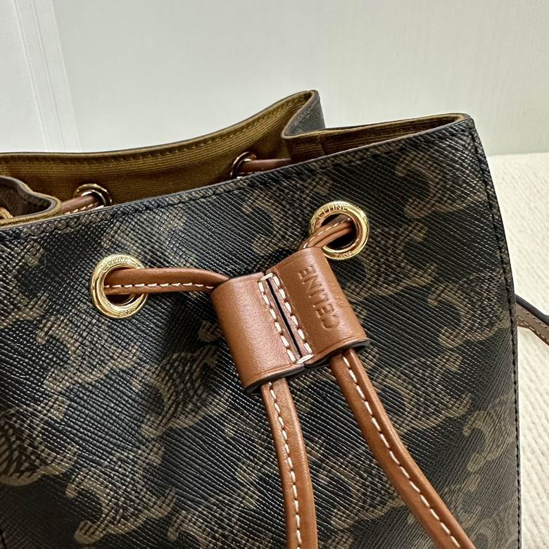 10M742 13.5X17.5X11cm SF 2色 4