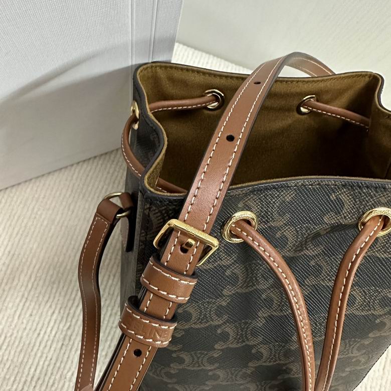 10M742 13.5X17.5X11cm SF 2色 6