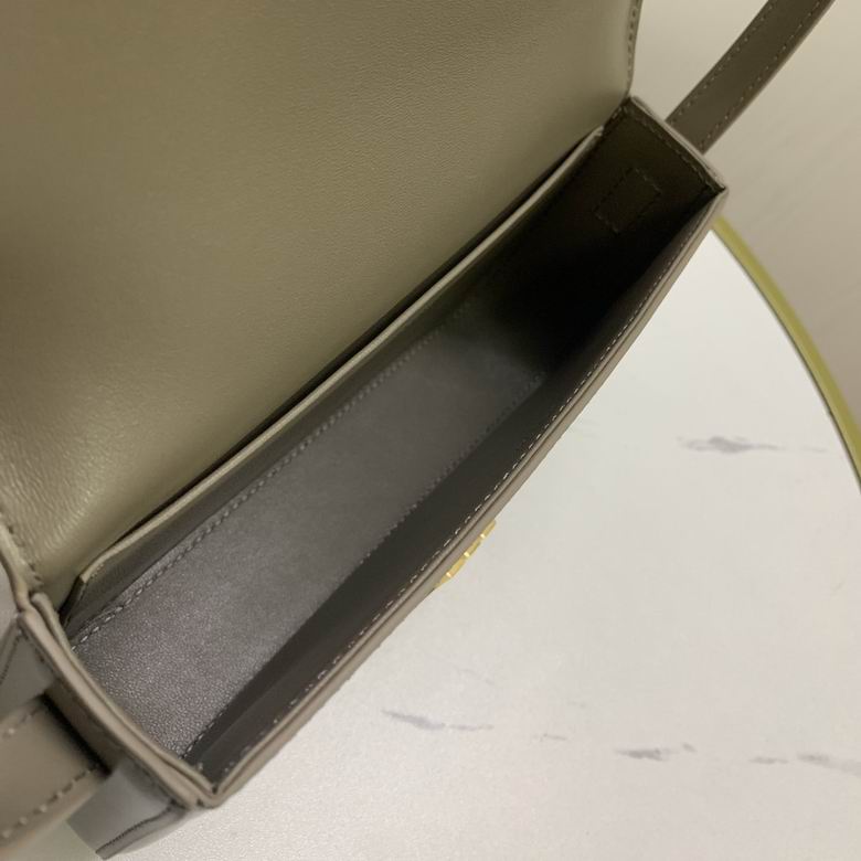 194143 20X10X4cm SF 7色 61