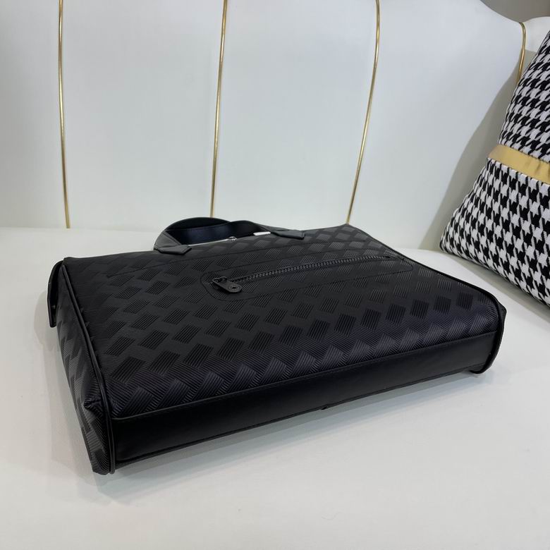 2313-1 38X28X7cm WP 4