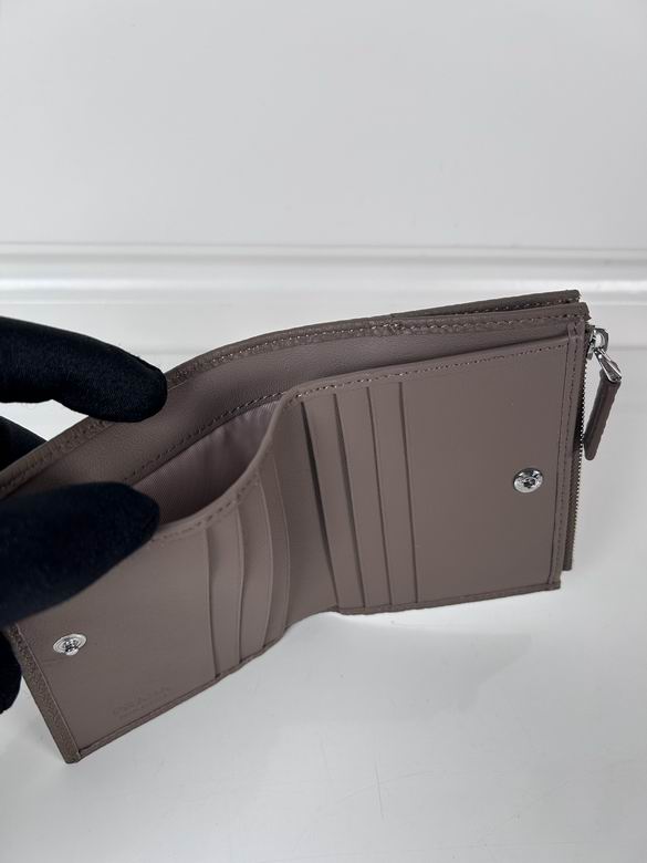 2ML049 11.5X9.5cm YG 6