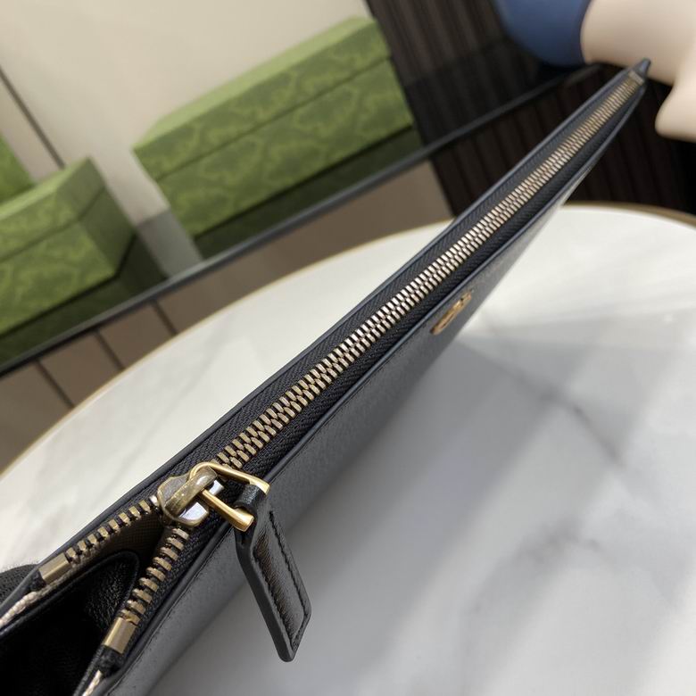 475317 30.5X21X1.5cm YG 7