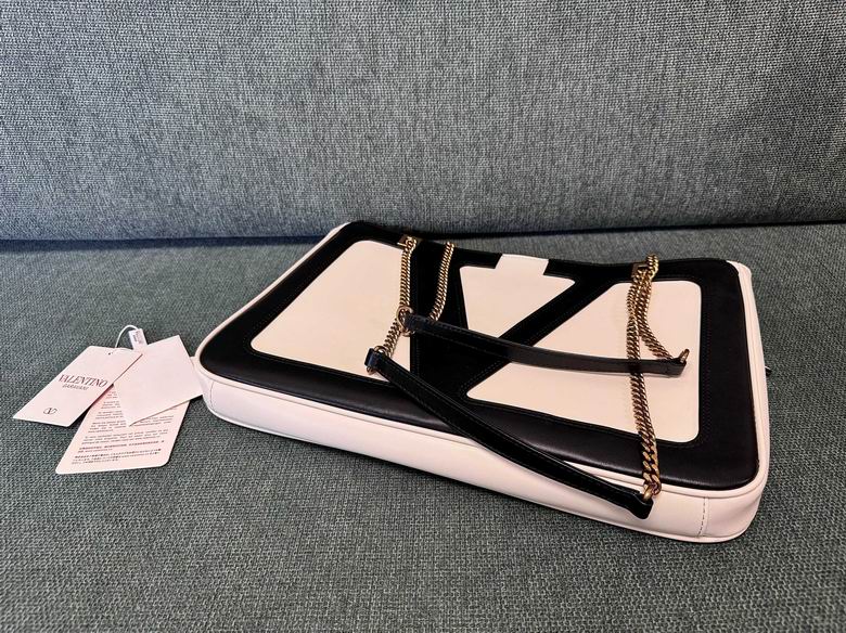 5200 37X26X3cm SF 2色 1