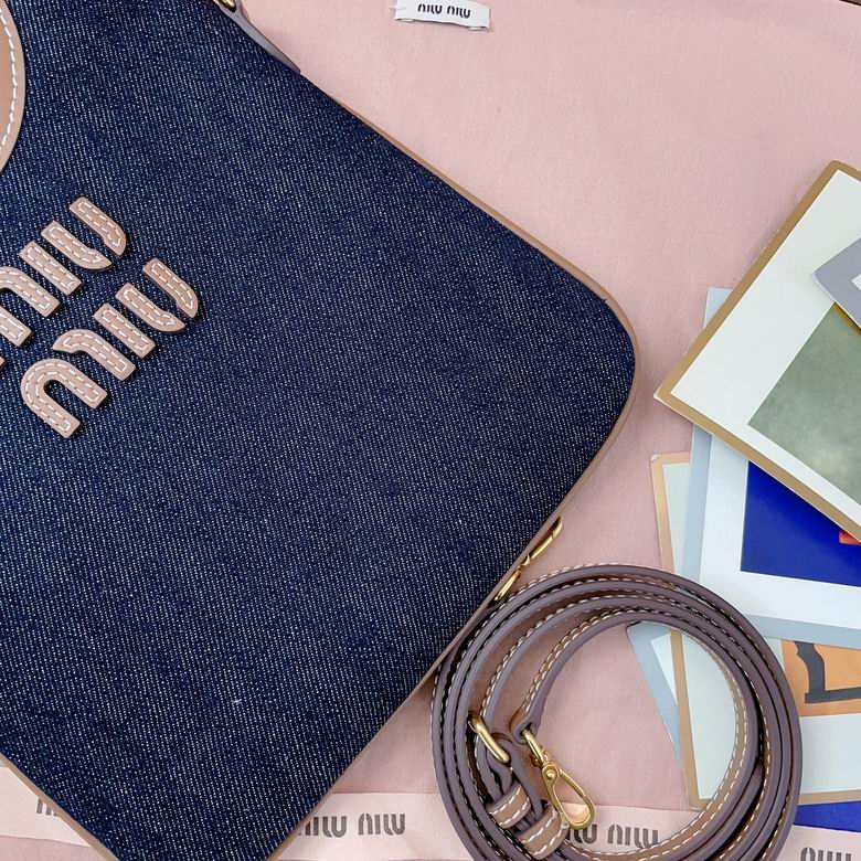 5BA281 20X24cm SF 6色 14