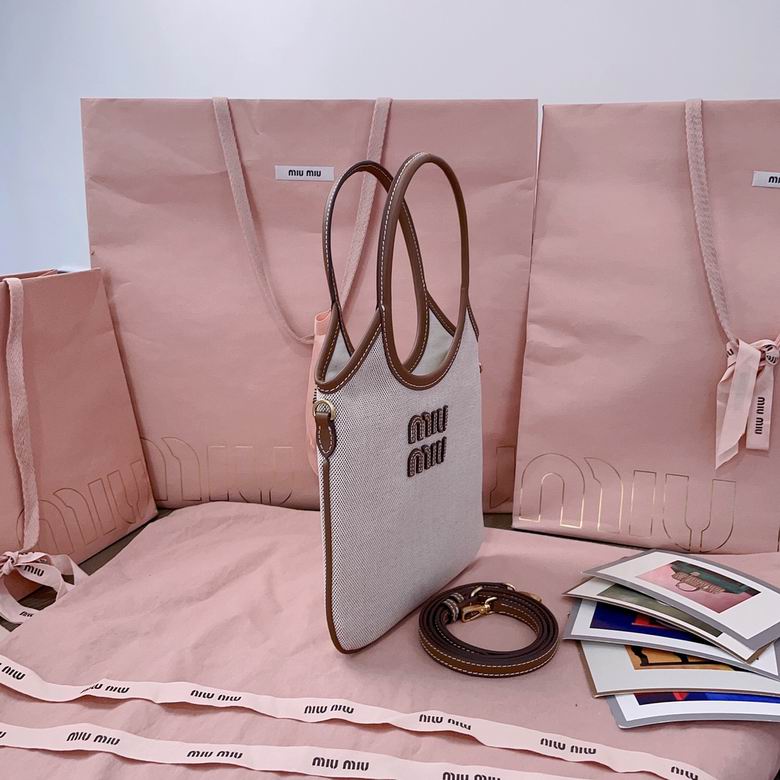 5BA281 20X24cm SF 6色 1