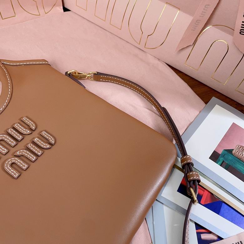 5BA281 20X24cm SF 6色 32