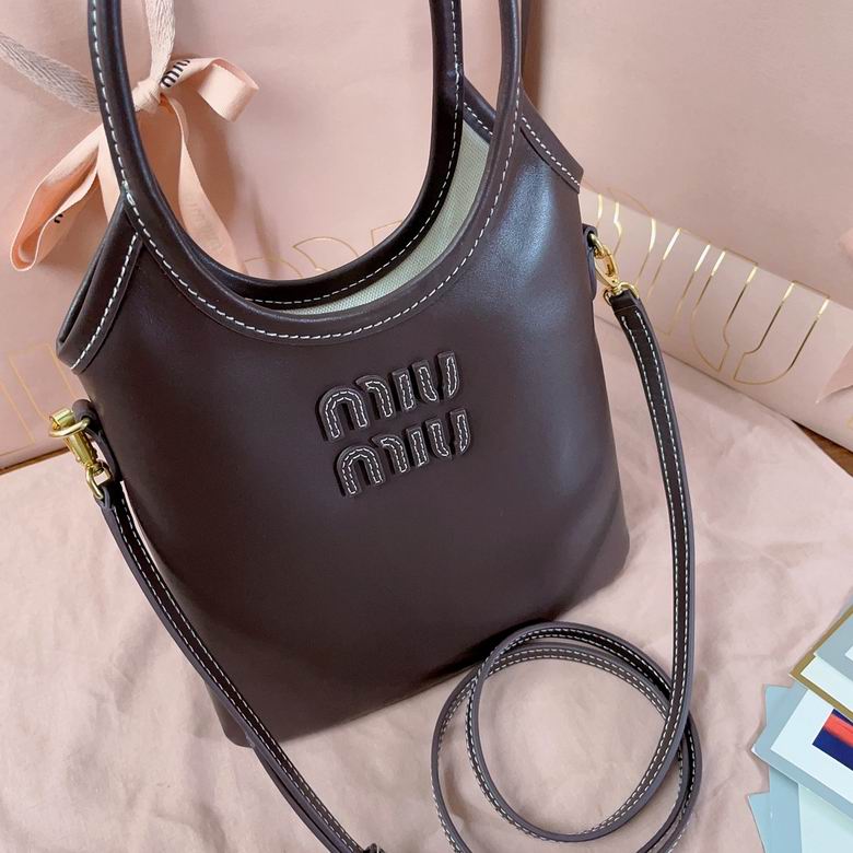 5BA281 20X24cm SF 6色 42