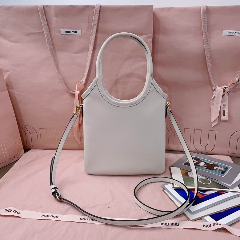 5BA281 20X24cm SF 6色 48