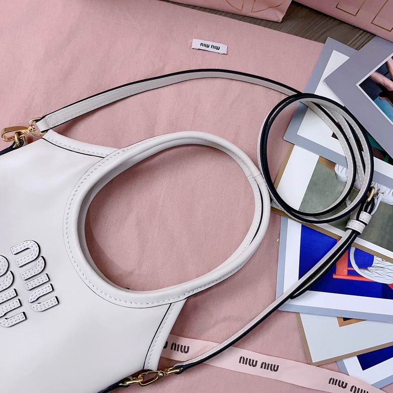 5BA281 20X24cm SF 6色 52