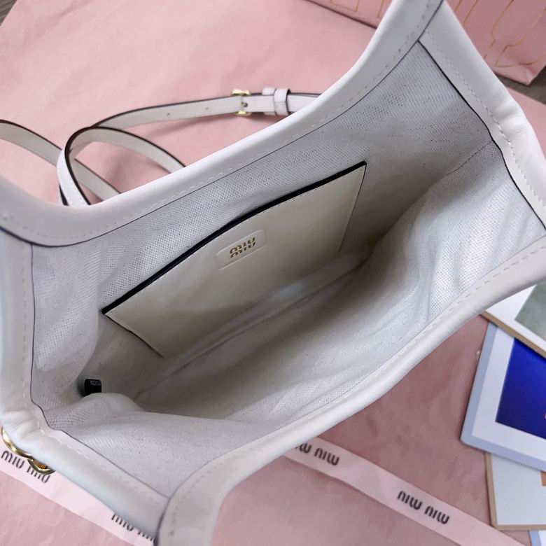 5BA281 20X24cm SF 6色 53