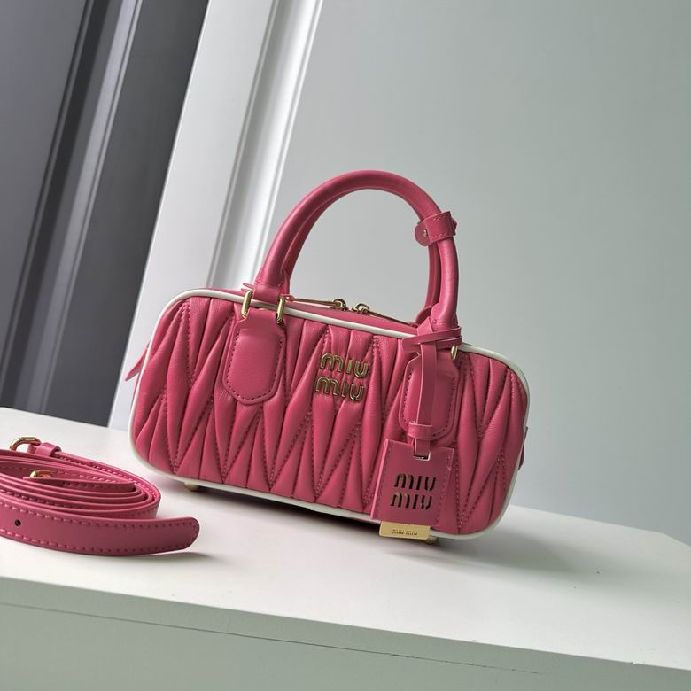 5BB142 22X10.5X7.5cm YG 3色 10