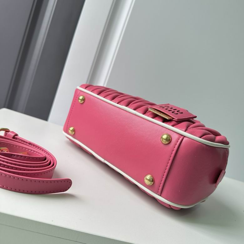 5BB142 22X10.5X7.5cm YG 3色 13