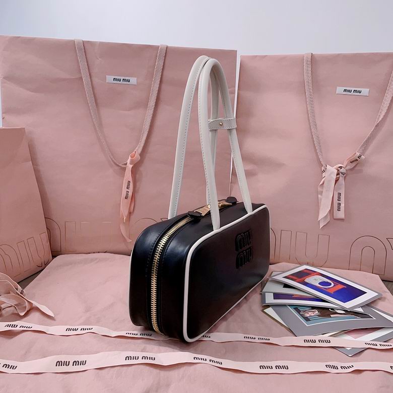 5BB147 28X12X9cm SF 2色 10